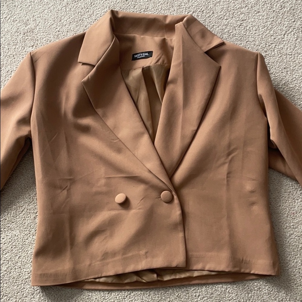 nasty gal cropped tan blazer